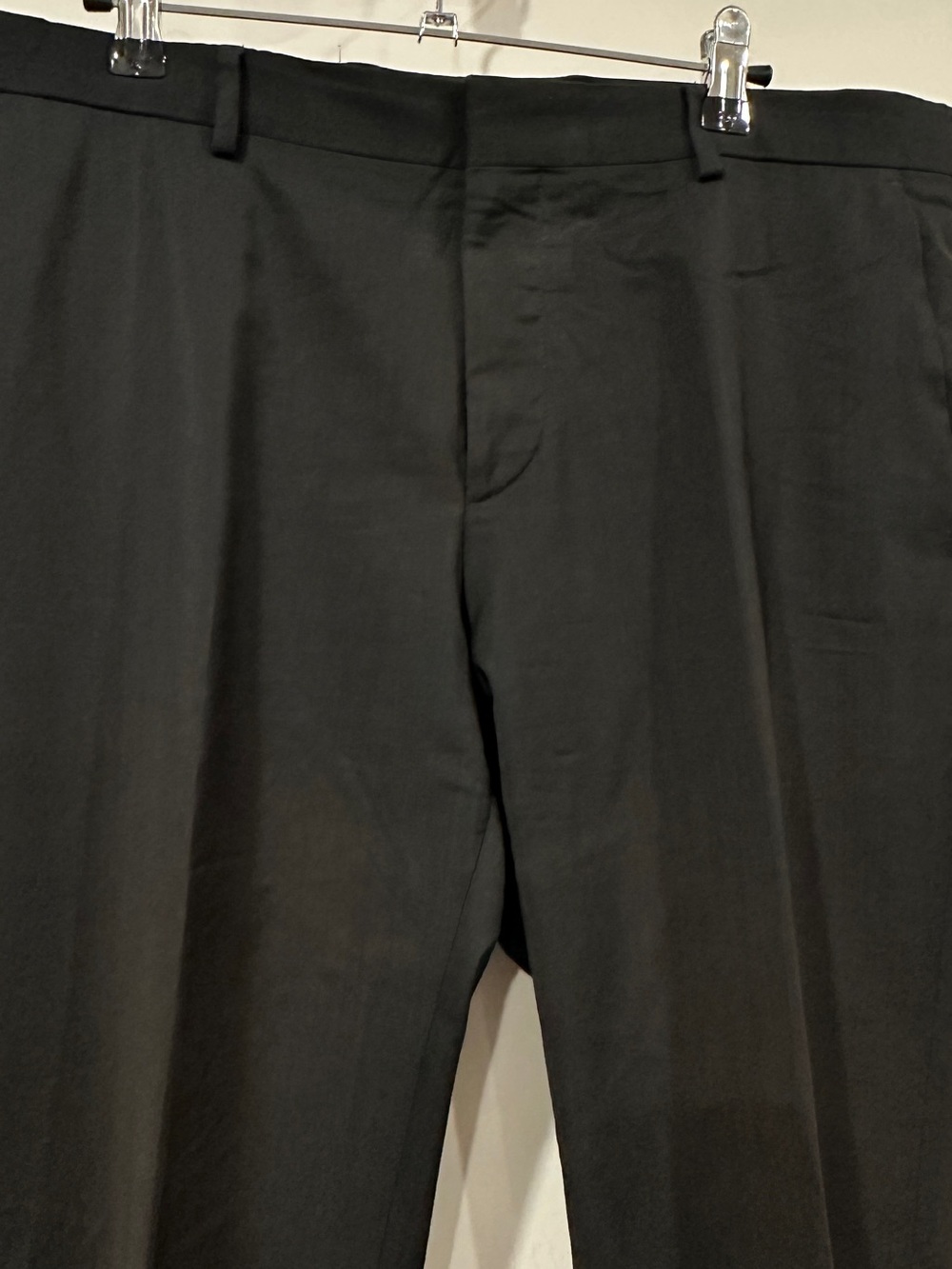 HUGO Hugo Boss Men’s Black 2-Piece Suit – Genius – Size 42S / 52C - Picture 14 of 16